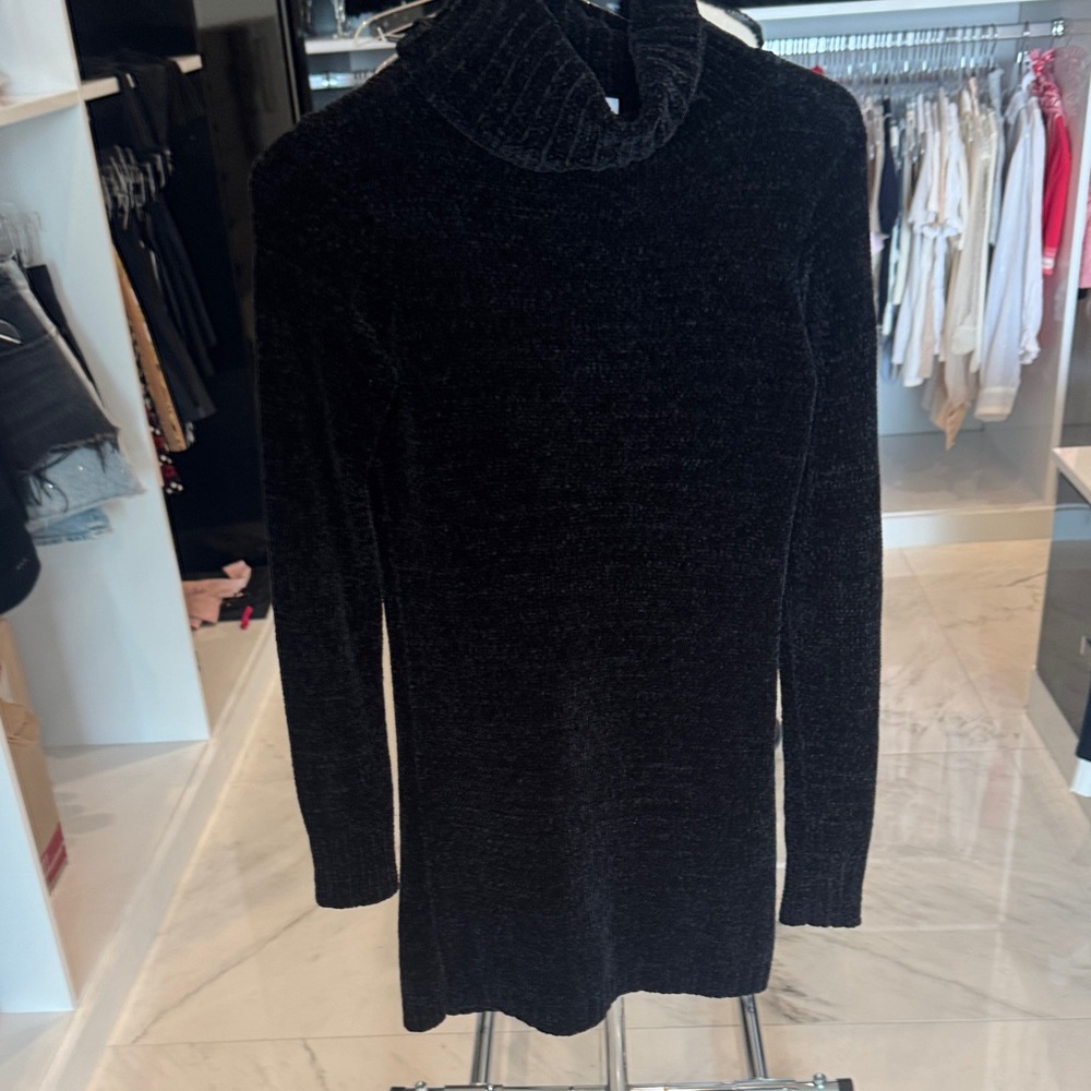 Lovers + Friends Black turtleneck sweater minidress